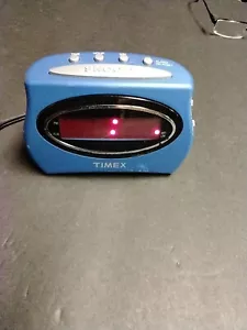 Timex T101L Alarm Clock - Navy Blue - Tested - Works Great! - Picture 1 of 3