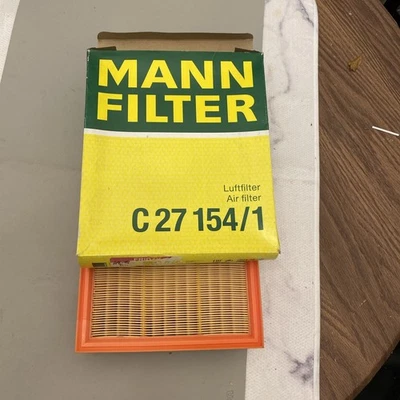 Filtro de aire MANN C27154/1 para VW 1993-1999 Golf / Cabrio / Jetta (PN: 1H0129620) Foto 1 de 4