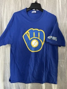 Milwaukee Brewers Miller Tshirt size XL Brewers Miller Light On Shoulder - Picture 1 of 3