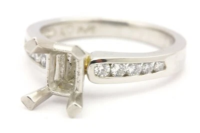 Platinum 7x5mm emerald diamond engagement ring semi mount .23ctw round size 5.75 - Image 1 of 4