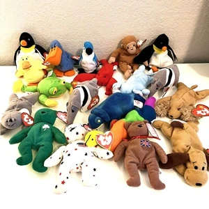 Beanie Babies Lot of 18 - RETIRED BUNDLE NEW WITH TAGS - Picture 1 of 1
