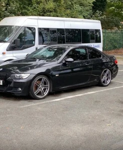 BREAKING BMW E92 E90 E91 N47 2.0 DIESEL 3 SERIES BLACK SAPPHIRE METALLIC MANUAL - Picture 1 of 6