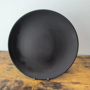1x Rare Wedgwood Black Basalt dinner plates By Robert Minkin 1960s Vintage - Picture 1 of 6