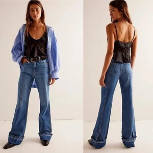 Free People | NWT! We The Free Fosse Flare Jeans Size: 30 - Picture 1 of 6