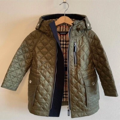 Abrigo acolchado con capucha Burberry niños niñas cuadros Nova talla 3y/98 de JPN Foto 1 de 4
