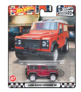 Land Rover Defender 90 Boulevard Series 2022 in 1:64 ruote calde HCR10 GJT68 - Foto 1 di 2