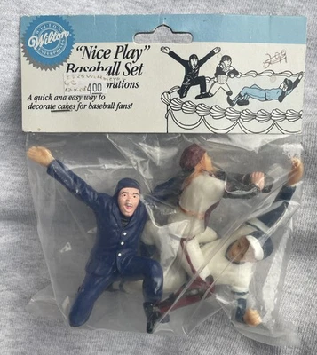 Juego de 3 adornos para pasteles de béisbol Wilton de colección árbitro corredor receptor Foto 1 de 4