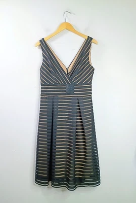 NEW WHBM White House Black Market Shadow Stripe V-Neck Knee-Length Dress 10 - Image 1 of 4