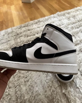 Talla 12 - Jordan 1 Mid SE Diamond Foto 1 de 4