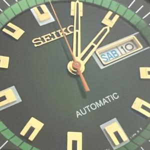 Nuevo reloj automático para hombre Seiko SNKM97 esfera verde recreativa❤️ ¡BNS)!! - Imagen 1 de 11