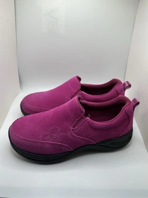 L.L. Bean Moc 一脚蹬 乐福鞋 大孩子 青少年 尺寸 2 热粉色 品红 麂皮绒 花 — 第 1/4 张图片