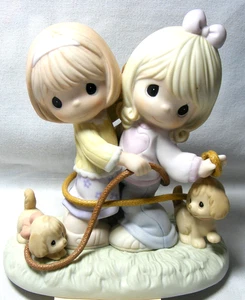 Precious Moments REMEMBER WE'RE IN IT TOGETHER 117800 - Imagen 1 de 3