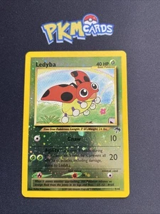 Pokemon Juego de Cartas Coleccionables Ledyba Islas del Sur 7/18 Remolino Reverso Holo LP. - Imagen 1 de 5