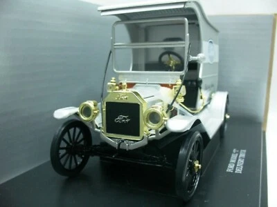 WOW EXTREMELY RARE Ford Model T 1914 Delivery Van Ford Service 1:18 UH/ Eagle's - Image 1 of 3