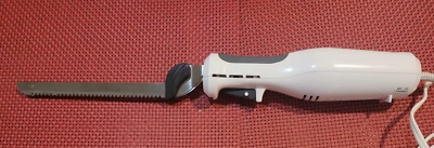 Cuchillo eléctrico para tallar pan/carne Black & Decker EK300 perfecto muy limpio Foto 1 de 4