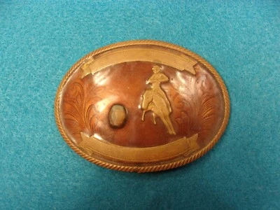 #2 de 7, CLARO DE COLECCIÓN PLATA ALEMANA, LATÓN, ACRÍLICO HEBILLA DE CINTURÓN: CARRERAS DE BARRIL DE CABALLOS Foto 1 de 4