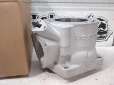 Восстановленный снегоход Polaris 700 3021367 цилиндр XC SP RMK SKS VES 100 долл. США основной возврат - Изображение 1 из 2