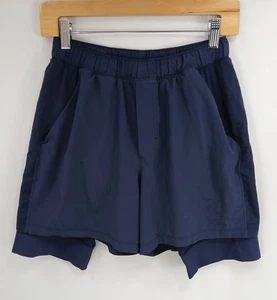Lululemon 2-in-1 blaue Shorts 5,5" Schrittlänge Reißverschlusstaschen sportlich Herren Größe Medium - Bild 1 von 8