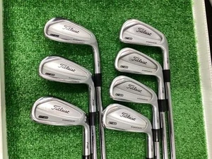 Titleist Right Handed Iron Set CB 716 4-9.Pw Dynamic Gold AMT Flex S200 - Picture 1 of 6