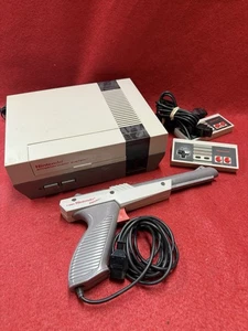 Nintendo NES Console W/ Zapper -Untested - Picture 1 of 11