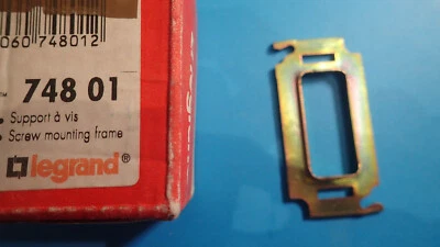 Legrand ANCIEN MOSAIC 74801 ou 748 01 - Support 1 module - A l'unité - Photo 1/2