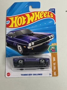 2025 Hot Wheels H Case 70s Vs. 90s #164 70 Dodge Hemi Challenger Purple S42 - Picture 1 of 2