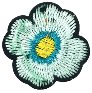 Patch Sew On Iron On Embroidered Clothing Hats Jackets Coat  Hat FLOWER NEW A556 - Picture 1 of 3