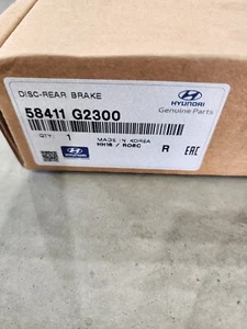 OEM Hyundai Disc Brake Rotor Rear 58411-G2300 - Picture 1 of 3