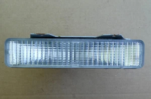 80 81 82 83 84 85 - 90 OLDSMOBILE DELTA 88 98 CRUISER Turn Signal Light Lamp RH - Picture 1 of 6
