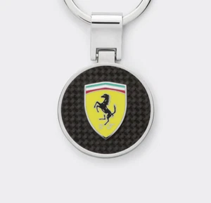 O.P. ROUND CARBON FIBRE KEYRING WITH POUCH 270073701 - Picture 1 of 4