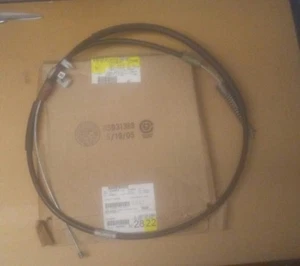 Nuevo cable de freno de estacionamiento genuino GM OEM 15130818 - Imagen 1 de 4