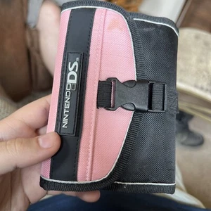 Nintendo Ds Case - Picture 1 of 3