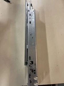 Blum 563.4570B TANDEM 18" Full Ext. Concealed Undermount Drawer Slide, 100 lbs. - Bild 1 von 3
