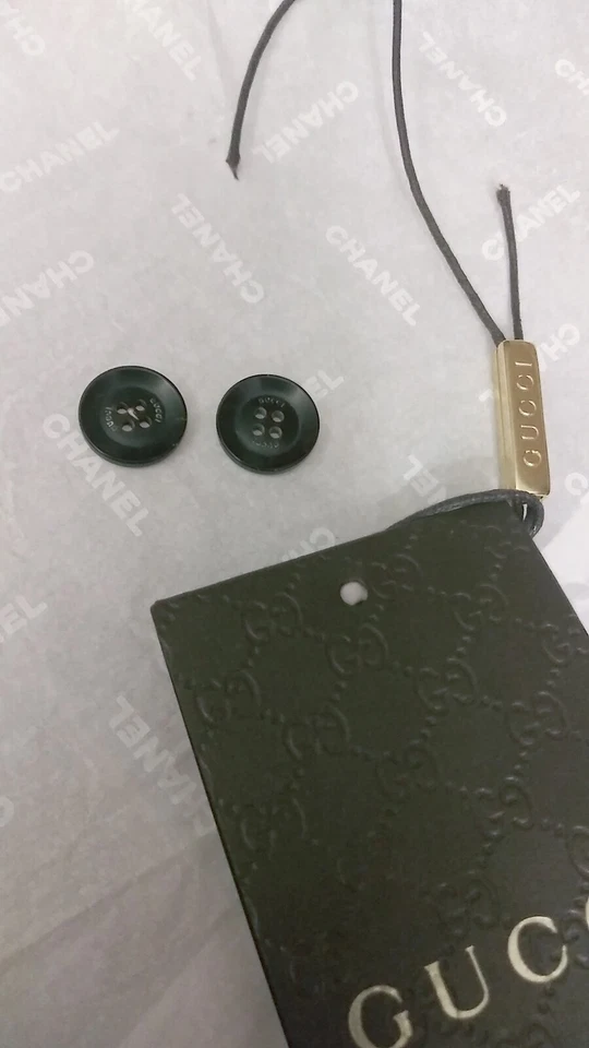 Vintage Gucci Button 15 mm single dark brown resin stamped 1960's - Image 1 of 2