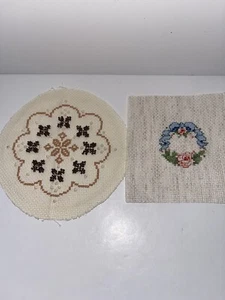 Lot Of 2 Wreaths Finished Counted Cross Stich Projects Completed - Picture 1 of 8