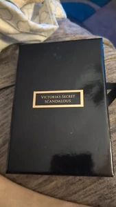 Victoria's Secret Scandalous Necklace Gold Tone Lock Key Pendant W/ Box - Picture 1 of 2