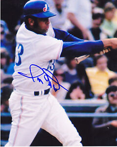 RON HUNT  MONTREAL EXPOS    ACTION SIGNED 8x10