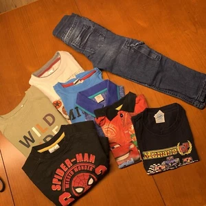 Bekleidungpaket Jungen Gr. 104/110, 8 Teile - Bild 1 von 18