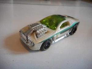 Hotwheels Hollowback in WHite - Picture 1 of 2