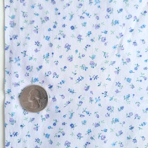VTG Ditsy Flowers Blue Purple On Light Lilac Quilting Cotton Fabric 28"L x 43" W - Picture 1 of 8
