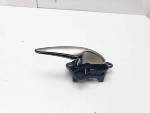 MANIGLIA PORTA INTERNA LEXUS ES 300H POSTERIORE DESTRA LATO GUIDA OFFSIDE 2020 - Foto 1 di 15