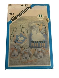 Simplicity 6427 conejito de Pascua babero bolsa de pañales cuna juguete vintage 1984 Vanessa Ann - Imagen 1 de 2