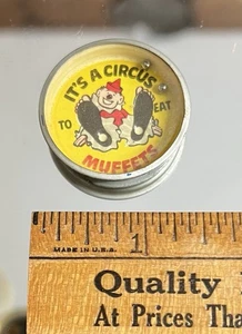 It's a Circus, To Eat, Muffets, Müsli Premium, Geschicklichkeitsspiel, Clown 1 3/8 in D - Bild 1 von 5