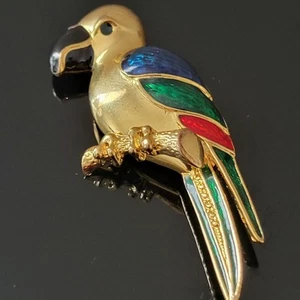 Eye Catching, Stunning Parrot Bird Brooch Enamel Dark Blue Eye Tropical Island - Picture 1 of 7
