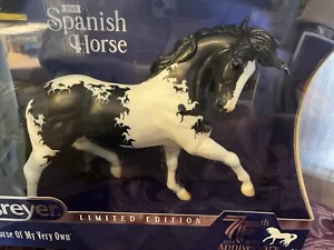 Breyer Modellpferde 75th Anniversary Spanish Horse - Bild 1 von 3