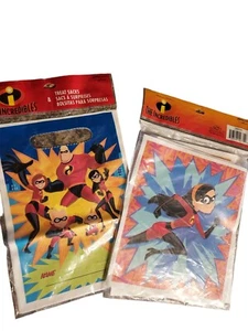 The Incredibles Treat Sacks 8 in Pkg and The Incredibles Celebration Banner - Picture 1 of 6