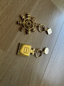 2 X Channel Anhänger Accessoire Original - Bild 1 von 5