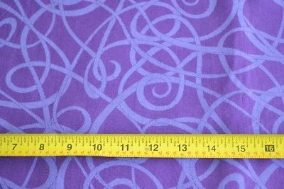 28" Long, Lavender Streamers on Purple Quilt Cotton, Fabri-Quilt/Porcella, N446 - Image 1 of 4