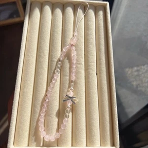 Beautiful Good Quality Natural Rose Quartz Crystal And White Crystal Phone Charm - Photo 1 sur 3