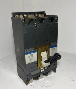 GE SKHB36DC0800 800A Circuit Breaker w/ 800 Amp Plug & Aux 3P General Electric - Picture 1 of 5